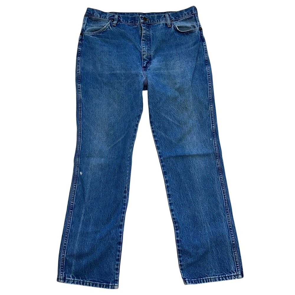 Wrangler Jeans Mens 38x32 Blue Cowboy Cut Rodeo Medium Wash Western Made In USA